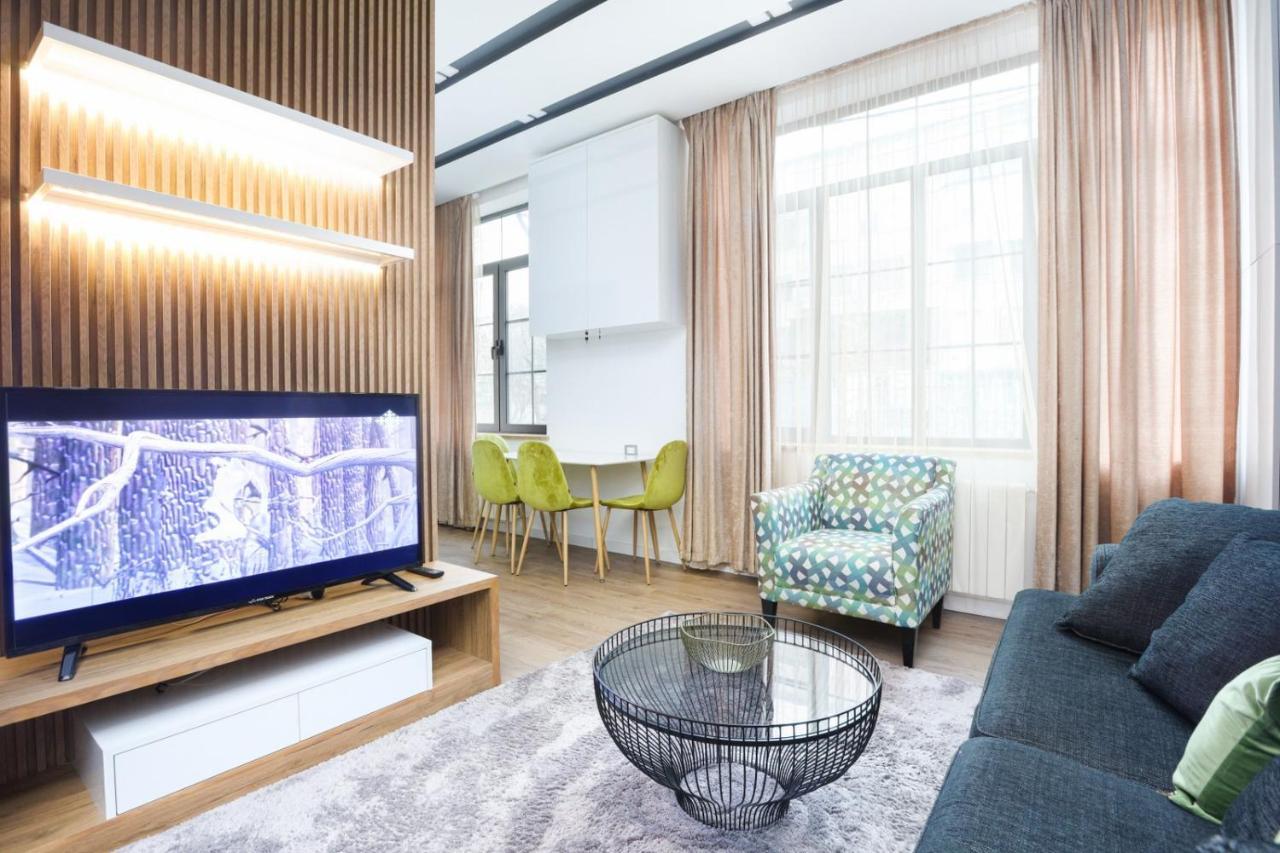 Stay Inn-Apartments On Abovyan 32 Yerevan Ngoại thất bức ảnh