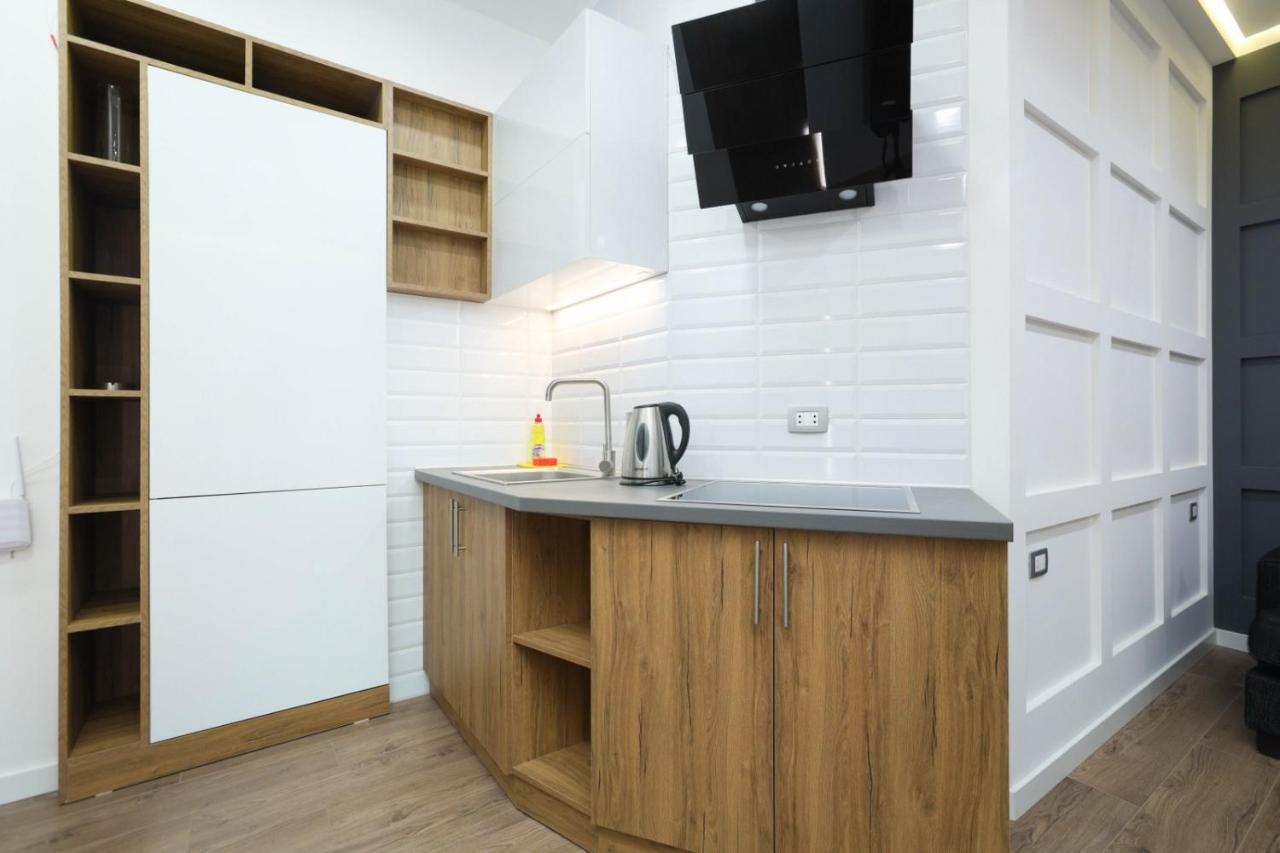 Stay Inn-Apartments On Abovyan 32 Yerevan Ngoại thất bức ảnh