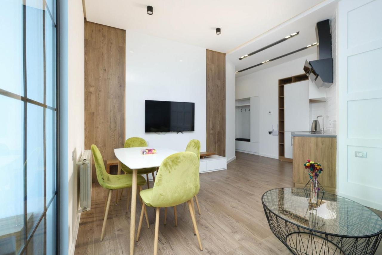 Stay Inn-Apartments On Abovyan 32 Yerevan Ngoại thất bức ảnh